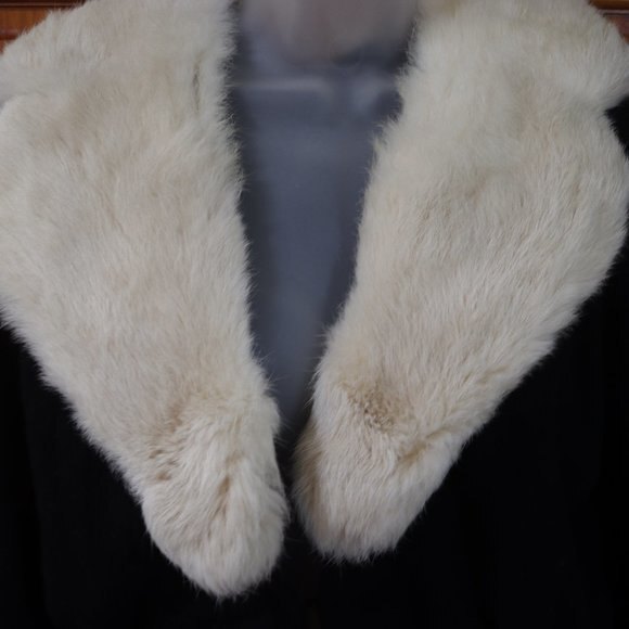 Vintage Hadley Real Mink Fur Collar Black 100% Cashmere Cardigan Sweater LG - Picture 2 of 12